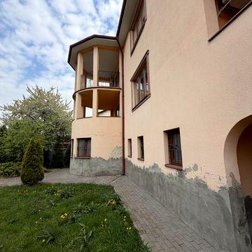 Оренда біля ж/д лікарні.