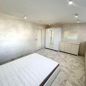 Продам 2-кімнатну квартиру в клубному будинку, закритого типу. Щасливе