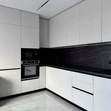 Стильна та затишна 1 кімнатна квартира з євроремонтом на Озерній!