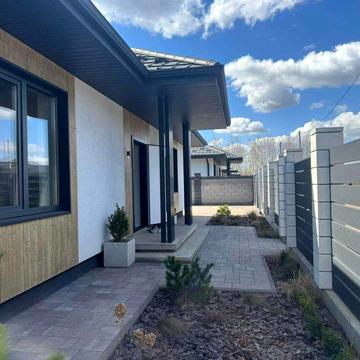 Одноповерховий будинок з ремонтом, газове опалення!