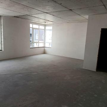 None 104999.0 USD