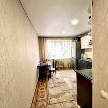 Продажа 1 кімнатноі квартири на Космонавтів