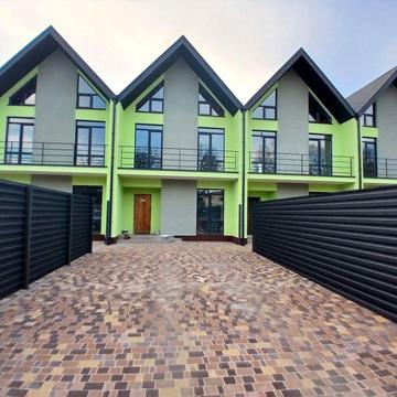 Таунхаус біля річки. Розтермінування