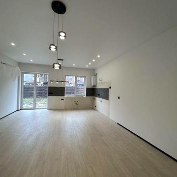 Таунхаус біля парку Щасливий у Гостомелі, найкраща локація для життя!