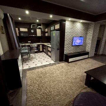 Аренда 2х комнатной сталинки