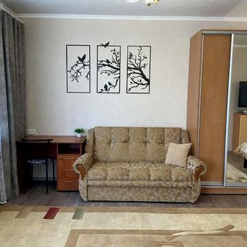 Зиновія Матли вул. (Дементьєва), 1