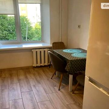 Довгострокова оренда 2к Квартира Наукова вулиця