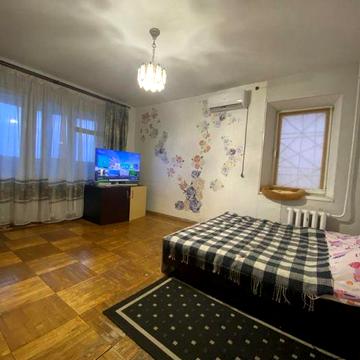 В продаже 2 комнатная квартира на Балковской (214-506)