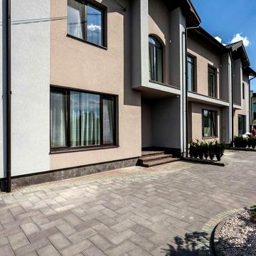 Котедж з ремонтом Пасіки-Зубрицькі