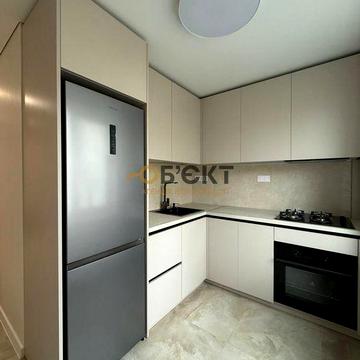 Продам, ексклюзивну квартиру, 3 окремі кімнати. новий ремонт.