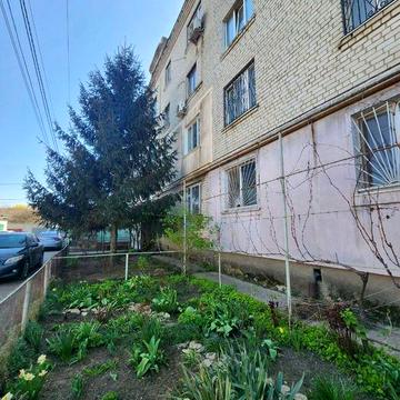 Продам просторную 4комн.квартиру на Фонтанке