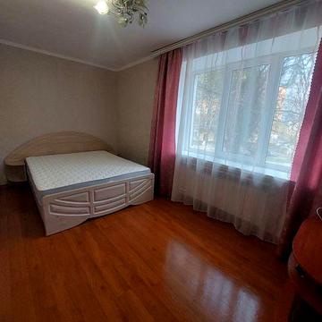 Здам 3х кімнвтну увартиру. Є всі меблі та техніка 12000+ комунальні