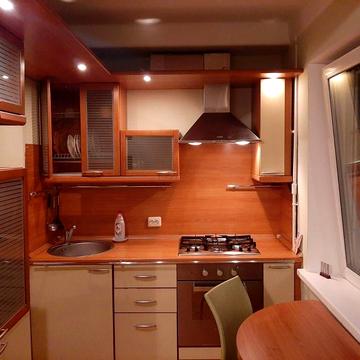 Дуже тепла взимку затишна охайна 2-кімнатна квартира на Борщагівці, Зодчих 18, Кільцева дорога, ринок Дніпро, швидкісний трамвай