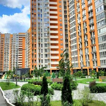 ЖК Нивки Парк . Берестейський прт . Метро