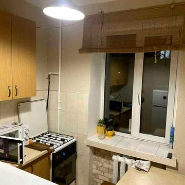 Продаж 1-кім. квартири, вул. Пулюя Івана (гуртожиток)