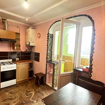 Здається 2. Квартира район Каскад.