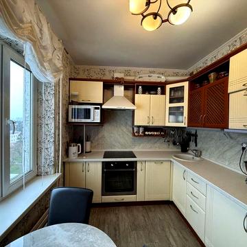 Затишна 3-квартира 75 м² з ремонтом Харьковское шоссе 170