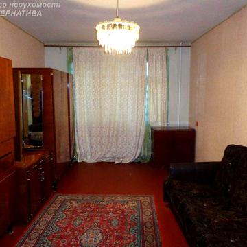 1 кім кв р-н 3 тя міська лкарня. вул І. Мазепи - С. Кішки. Меблі, холодильник