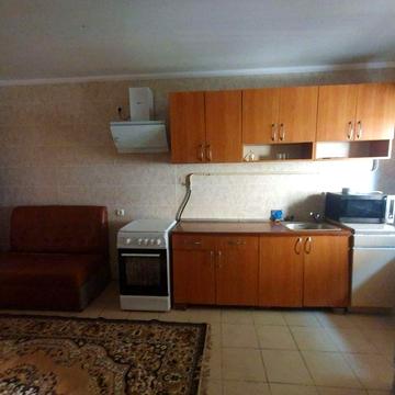 Здам в оренду  частину будинку. Гніванське шосе.