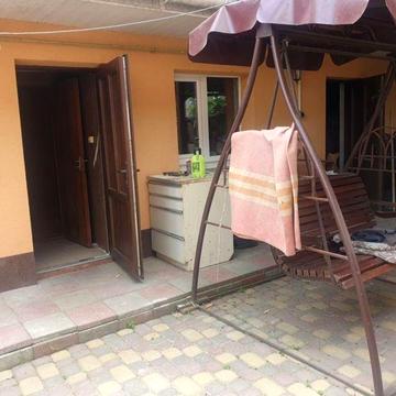 Здам в оренду  частину будинку. Гніванське шосе.