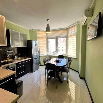 Оренда довгостроково 2-кімнатна квартира, вул. Дюківська