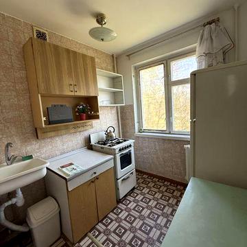 Продаю 2к квартиру , комнаты раздельные , ул.Южная