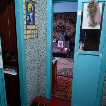 Продаю коммунальную квартиру