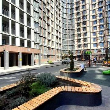 Продам в сданном доме 3-х ком. квартиру, 96 кв. м Центр.