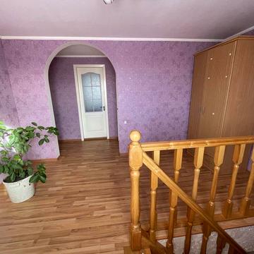 Будинок на два входи район Ганнівка (дві кухні, два санвузли)