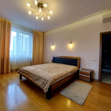 Оболонська набережна вул., 1, к2