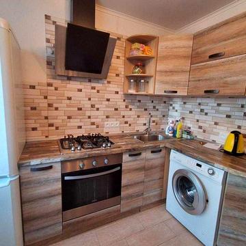 Івасюка 42Б, оренда 2-к квартири, газ, метро Героїв Дніпра 15 хв!