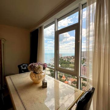 Аркадійське плато вул. (Гагаринське плато), 5/2