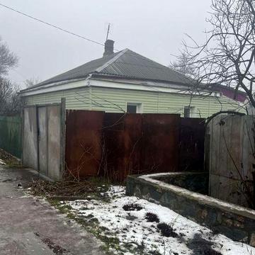 Продажа будинку з участком.