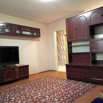 Сдаю  однокомнатную квартиру в Корабельном районе