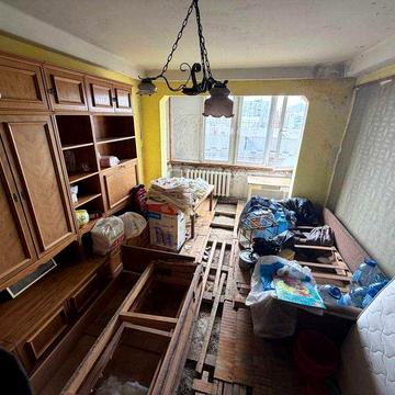 ПІД РЕМОНТ кімнатна квартира \