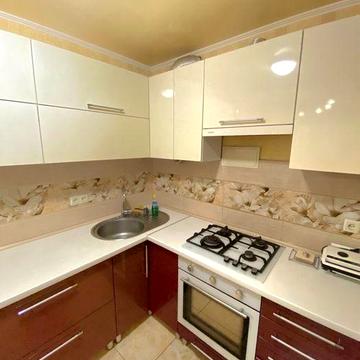 Продам 3-х комнатную квартиру в Корабельном   Сертификат!!!