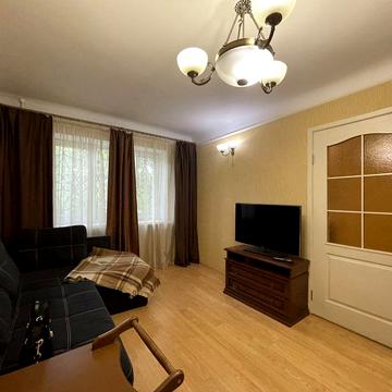 Здається 2 к квартира Науки( гагаріна) 100, тц Дафі