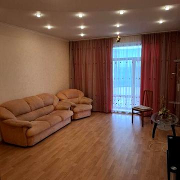 Отличная 3- комнатная + парковка возле подъезда, в новострое ул.Рабочая  146, 95 м2, евроремонт.