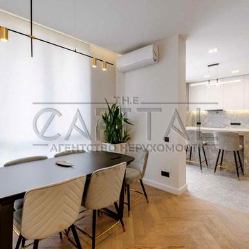 Терміновий продаж сучастної 2 кімнатної  89 м2 в ЖК Новопечерьска Вежа