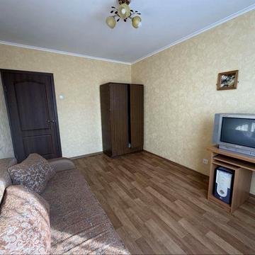 Реальная 3-ка Салтовка, Гвардейцев Широнинцев 79-Б, Героев Труда