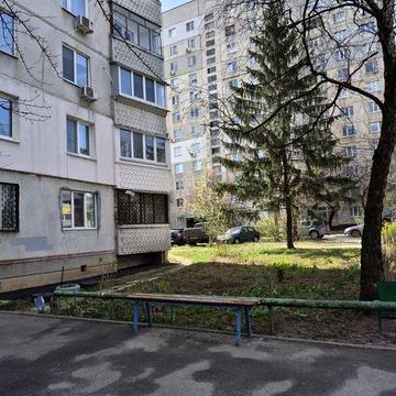 LS13 Продажа 2х.кімнатної квартири  метро Перемога