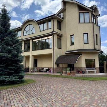 Оренда будинку Оболонь Можливо під офіс або для сімʼї