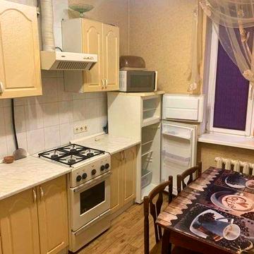 Сдам 2 комн квартиру в Приднепровске Космонавта Волкова 9