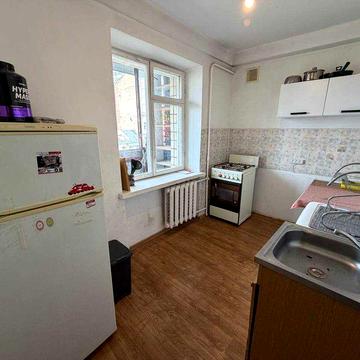 Оренда 3к квартира м Лукянівська вул Дмитрівська 96/98 !