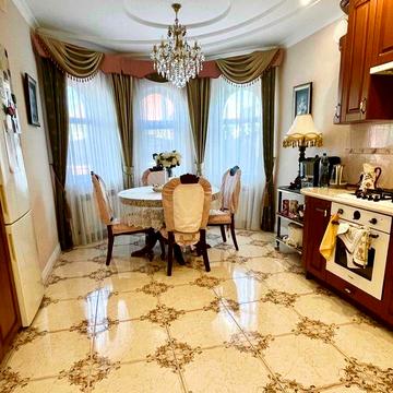 Сдам дом в Фонтанке. Долгосрочно