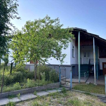 Продаж  будинку у с.Верхня-Липиця.Терміново