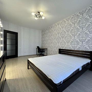 Оренда просторої 1 кімнатної квартири в ЖК Резиденції