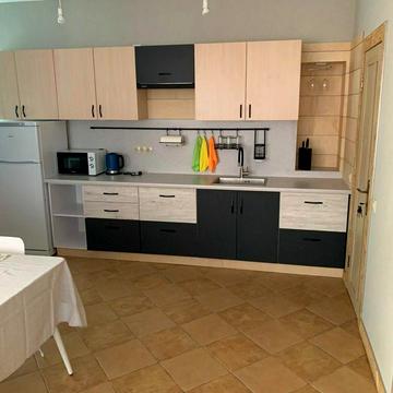 Федора Кричевського вул., 40