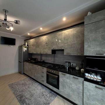 Продаю 2 кімнатну квартиру біля Парку ЖК Левада Затишна