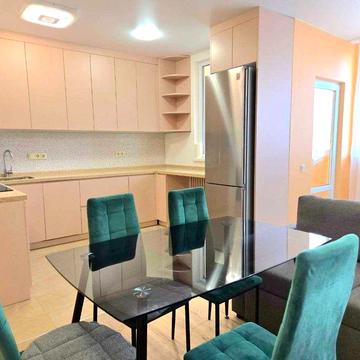 Здам 3к квартиру вул. Гетьмана 1а 6 поверх, є генератор. метро Шулявська